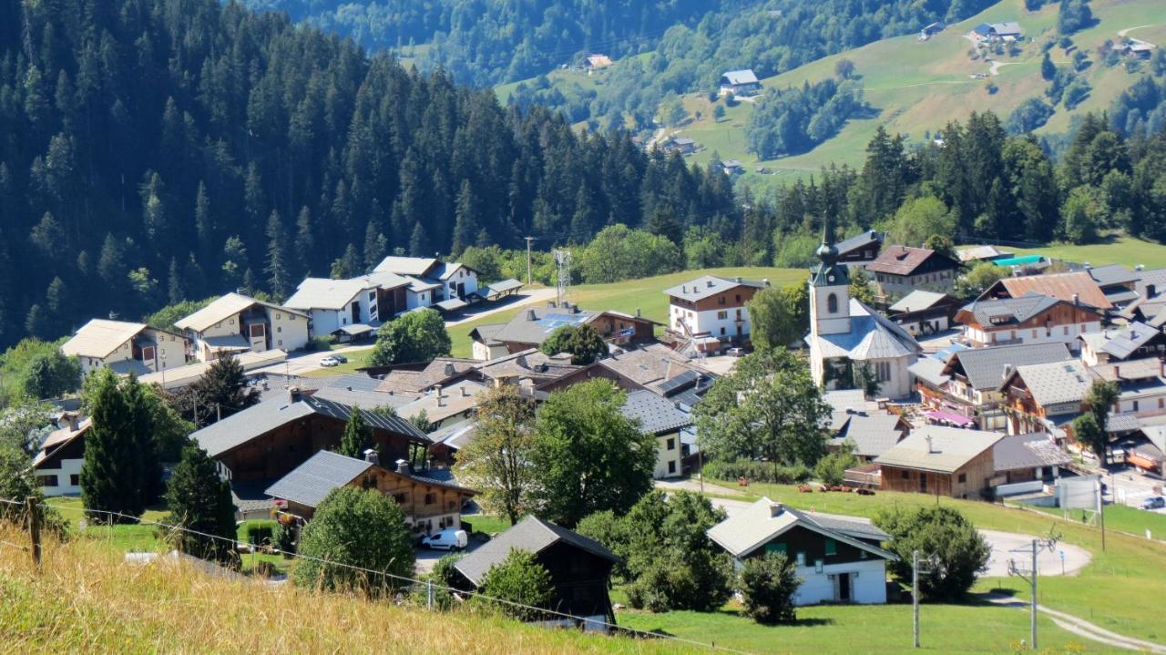 Appartement Confortable Avec Vue Sur La Montagne Notre-Dame-de-Bellecombe Kültér fotó
